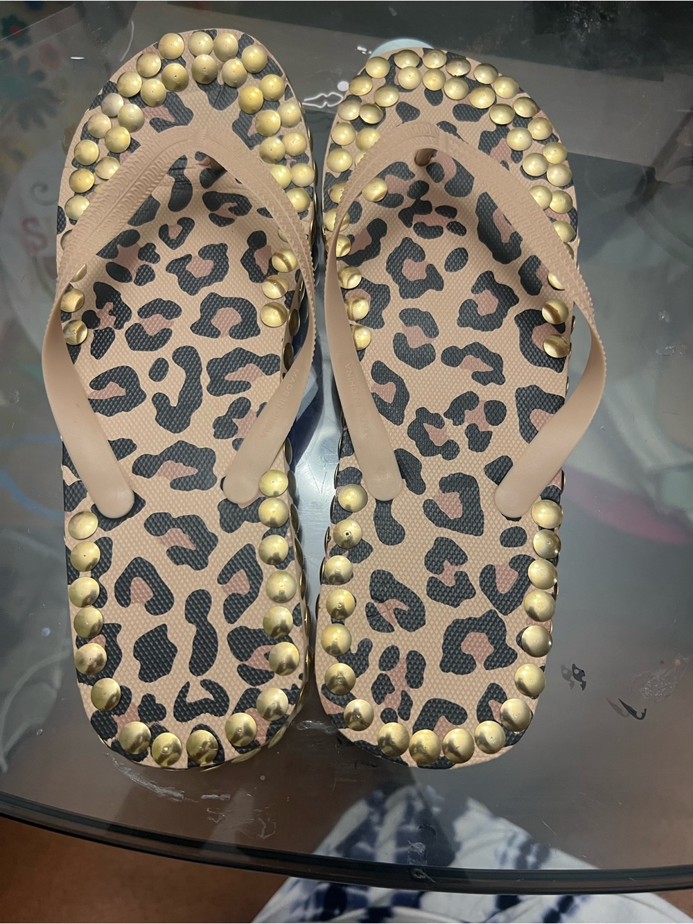 Leopard Print Studded Flip Flop Sandals - Nude